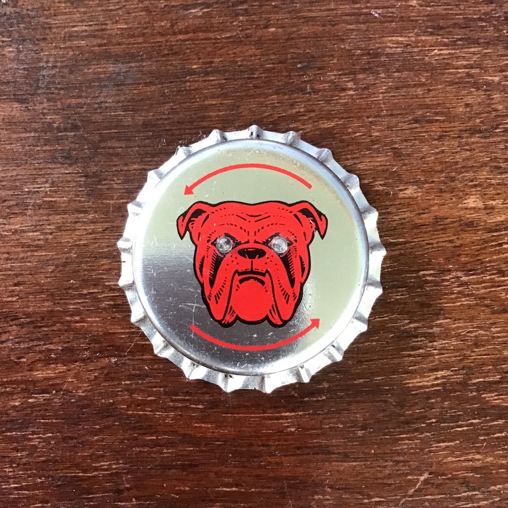 Vintage Red Dog Beer Bottle Cap Pin 1990s Promotional Memorabilia Brooch Silver